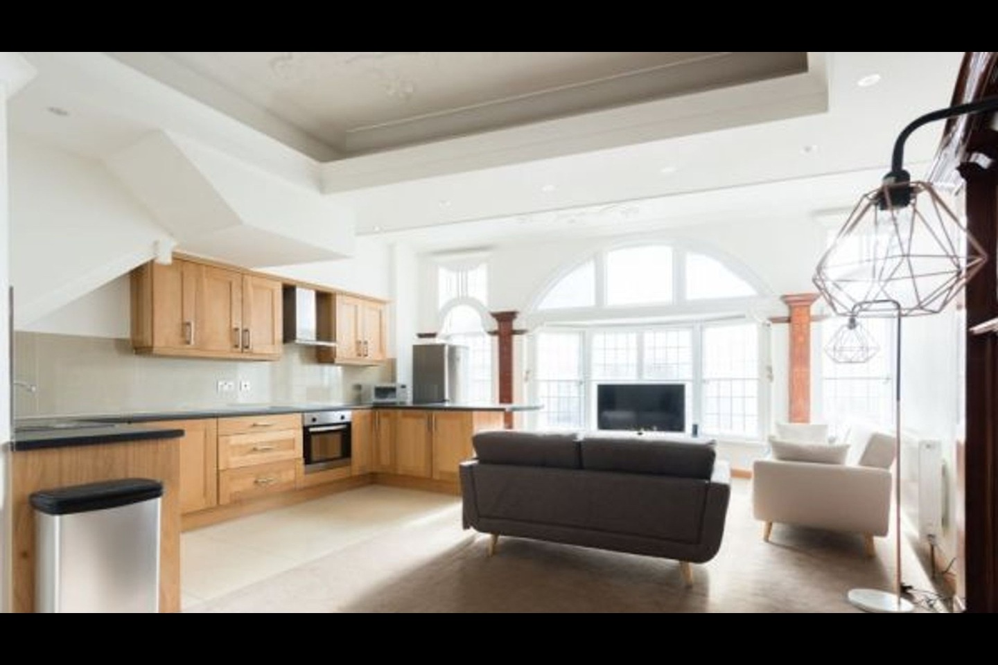 3 Bed Flat, College Green, BS1, N1 7GU