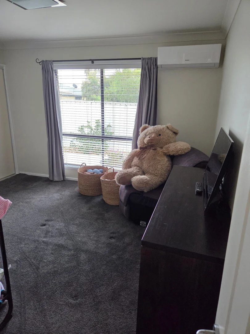 Additional image 31 of 28 Mayfair Drive, Emerald QLD 4720