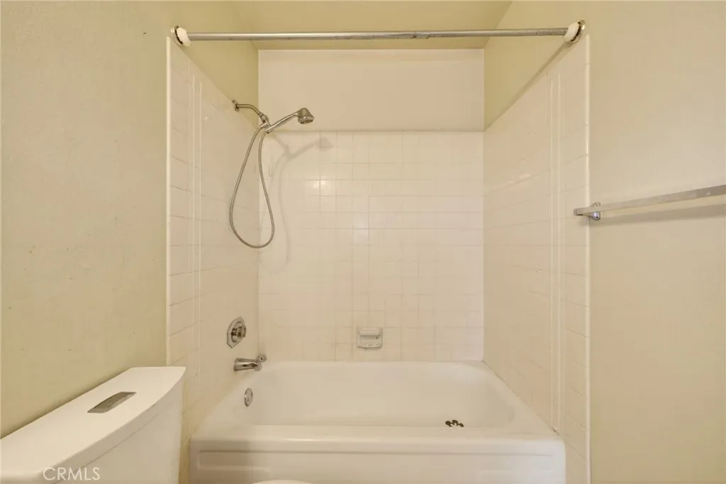 Additional image 77 of 8952 Fletcher Valley Dr, Santee, CA 92071