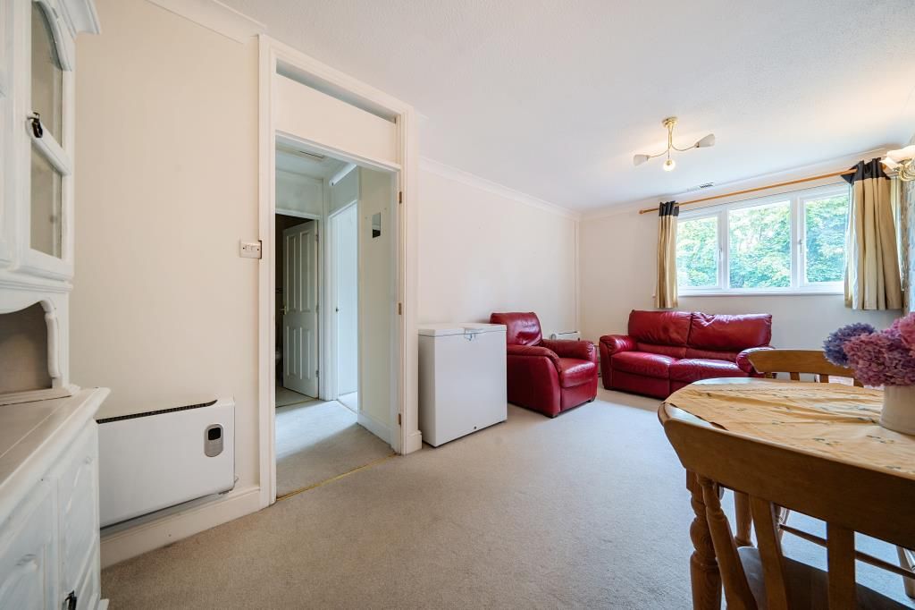 Additional image 10 of 2 bed maisonette to rentRedfield Court, Newbury RG14