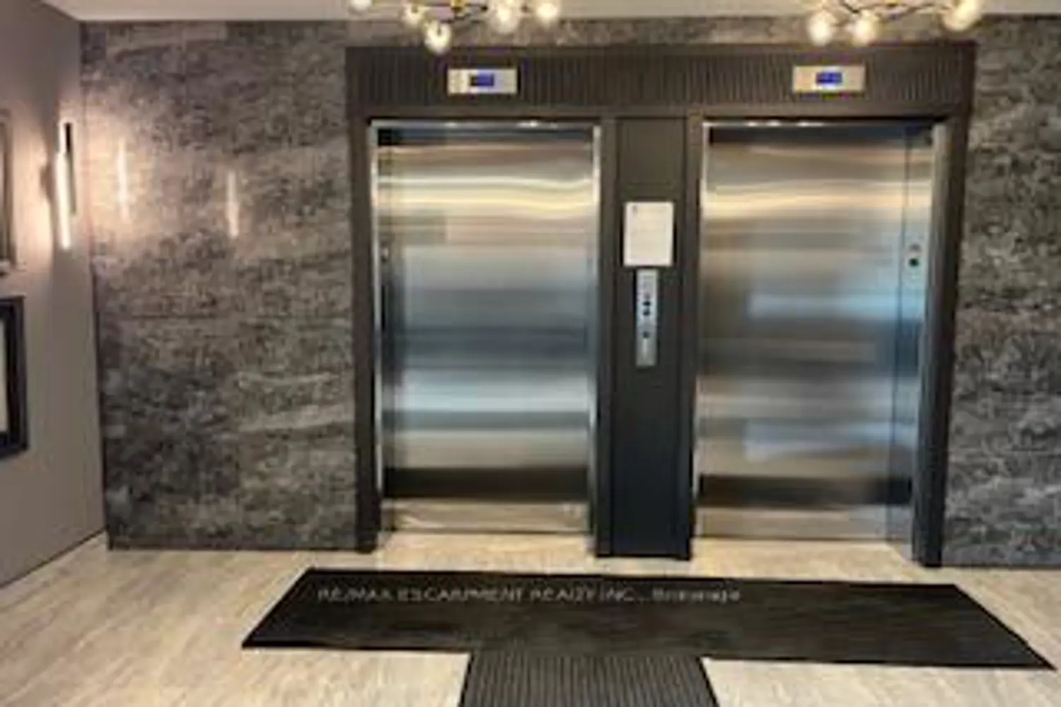 Additional image 14 of 5055 Greenlane Road 424