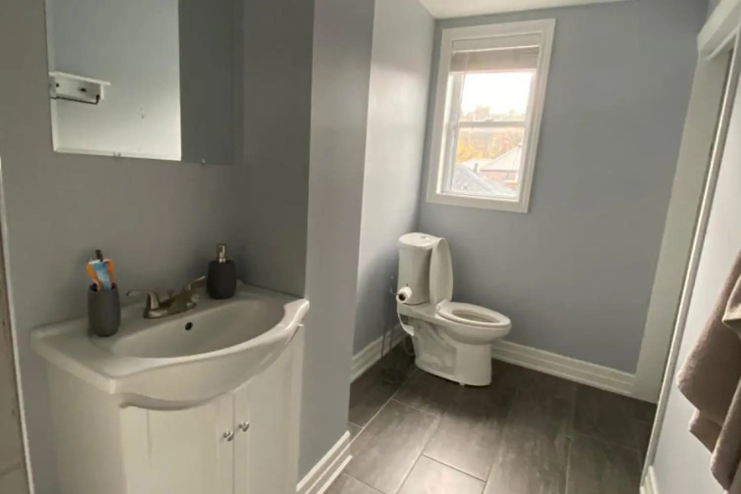 Additional image 11 of 103 Victoria Avenue