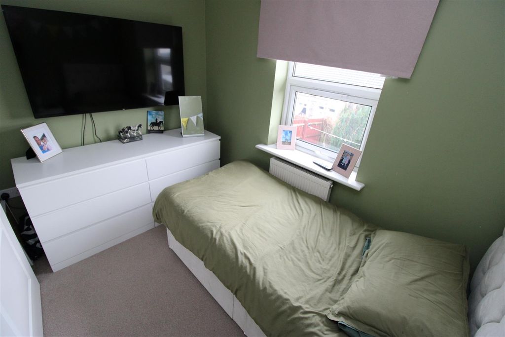 Additional image 13 of 3 bed detached house to rentClos Y Graig, Bargoed CF81