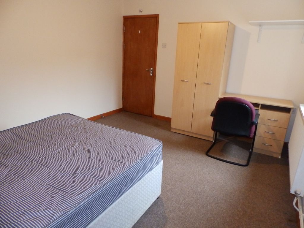 6 bed shared accommodation to rentBurrows Road, Swansea SA1 photo 5