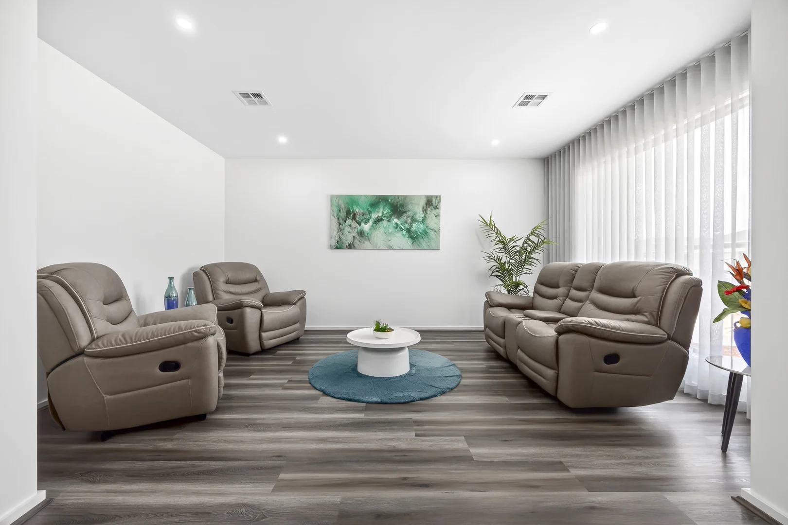 Additional image 2 of 90 Wattlebird Drive, Lara VIC 3212