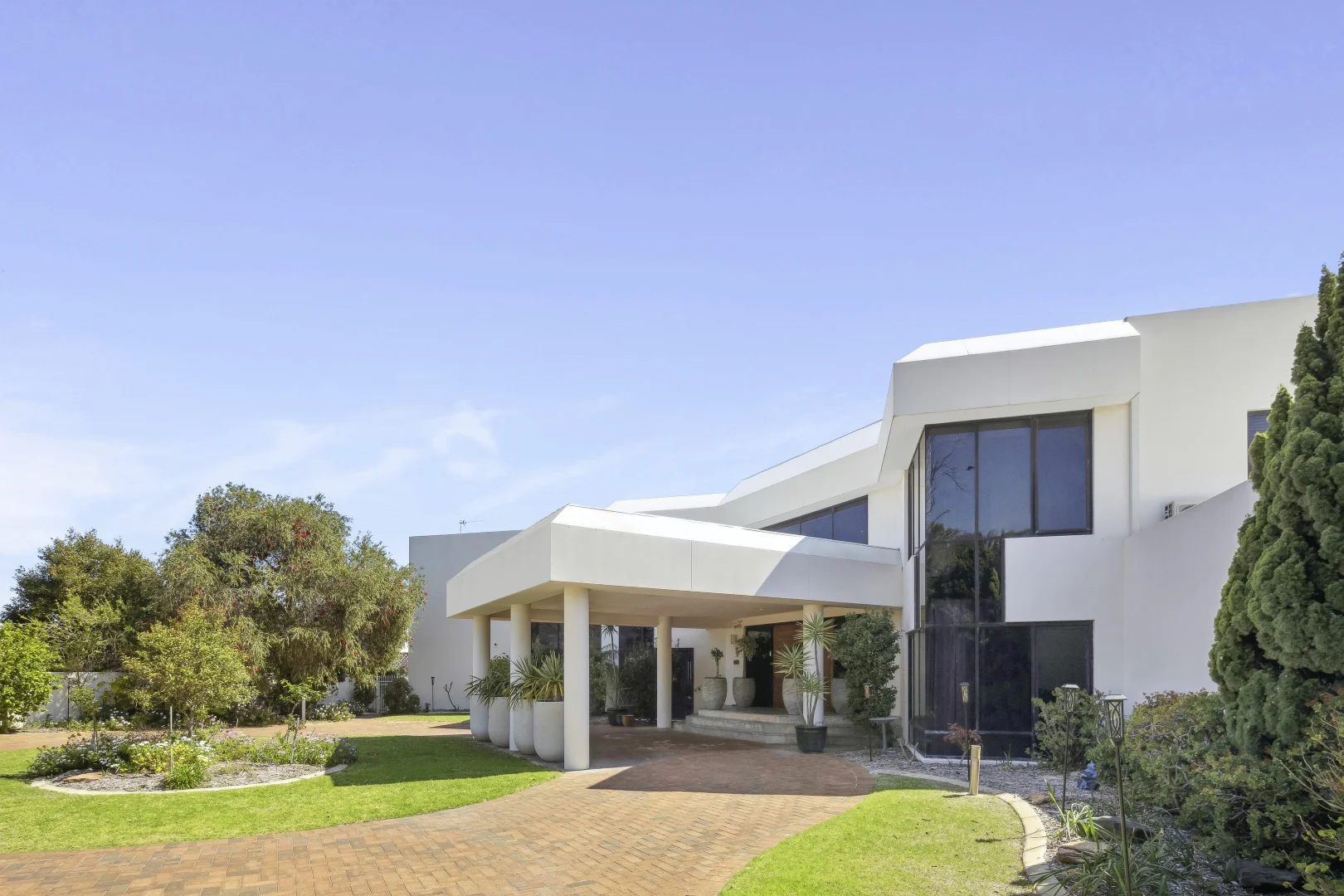 Additional image 8 of City Beach WA 6015