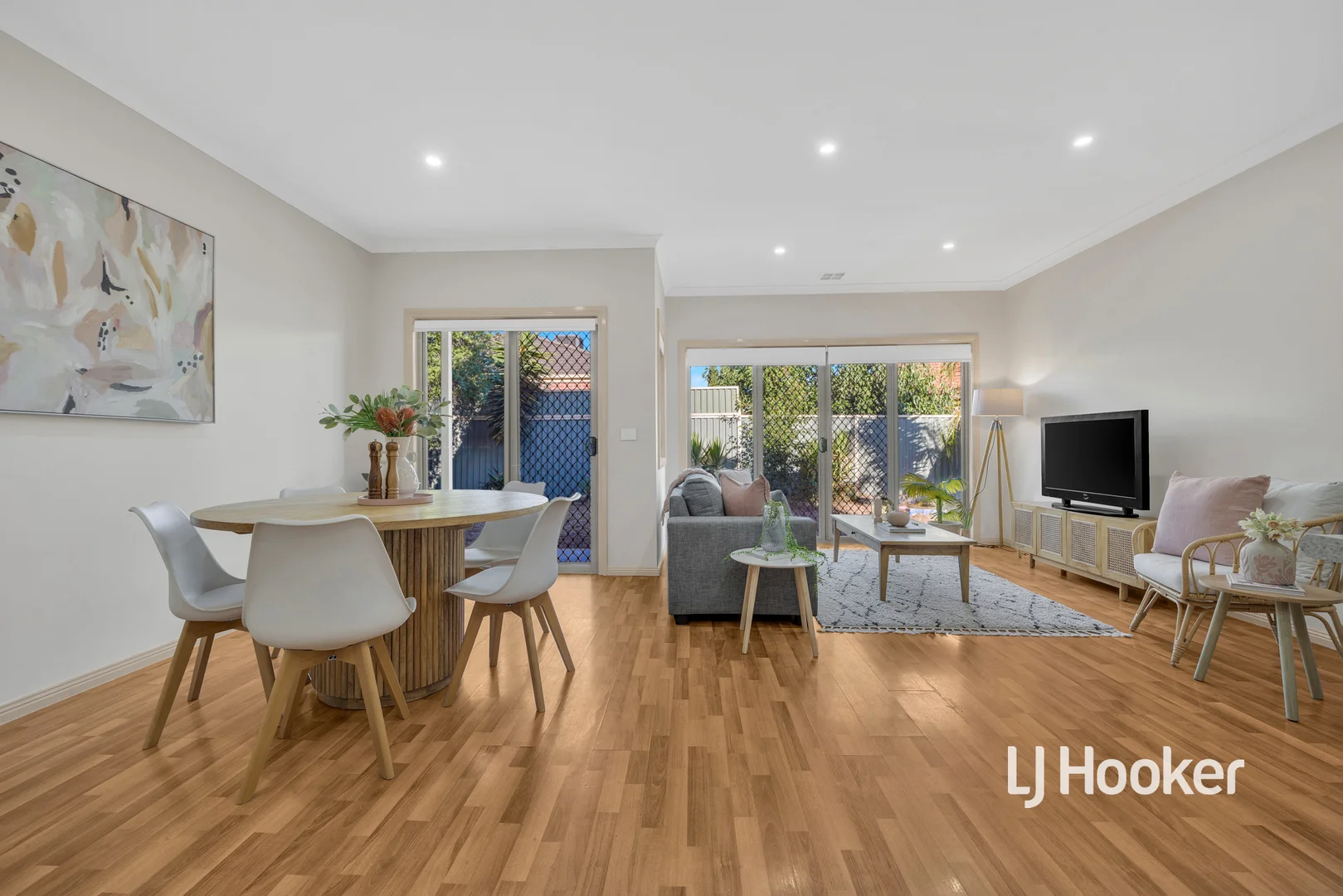 Additional image 8 of 1/41 Hyde Park Terrace, Point Cook VIC 3030