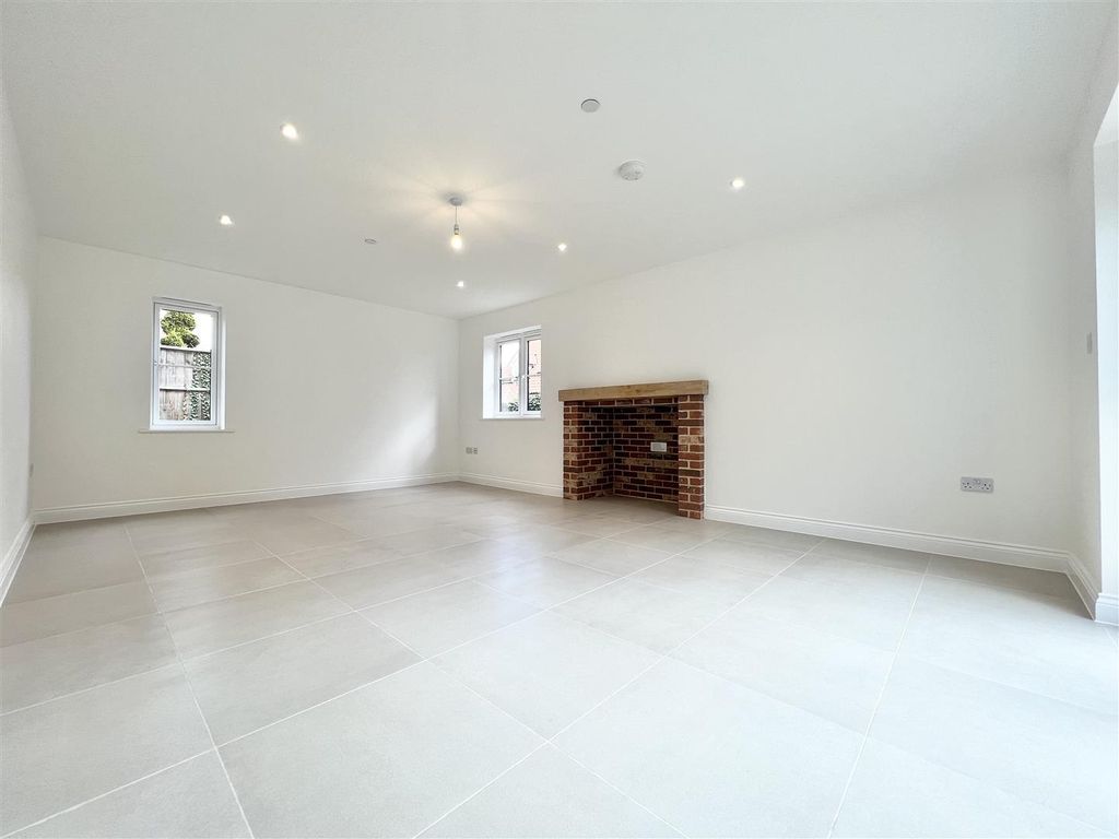 Additional image 15 of 4 bed detached house to rentNorton, Bury St. Edmunds IP31