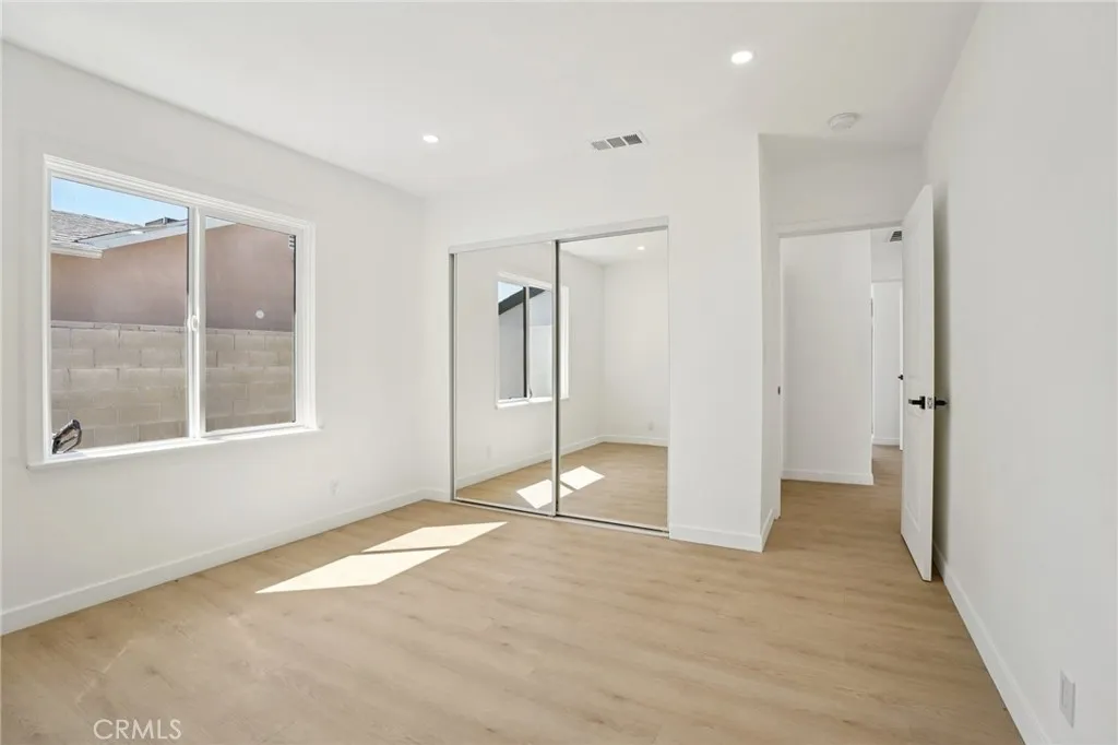 Additional image 18 of 13907 Wyandotte Street, Van Nuys, CA 91405