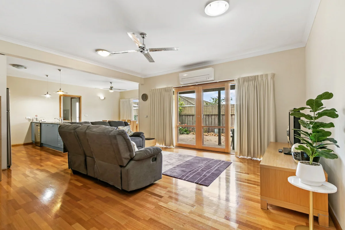 Additional image 9 of 11/35 Church Street, Lakes Entrance VIC 3909
