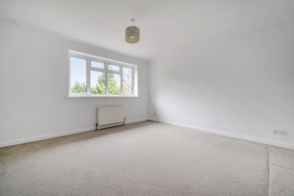 Additional image 12 of 5 bed detached house to rentNorton Park, Ascot SL5
