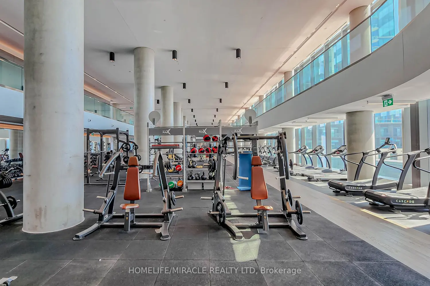 Additional image 16 of 7890 Jane Street 501