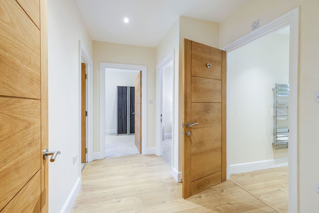 Additional image 30 of 3 bed flat to rentQueen Street, Maidenhead SL6