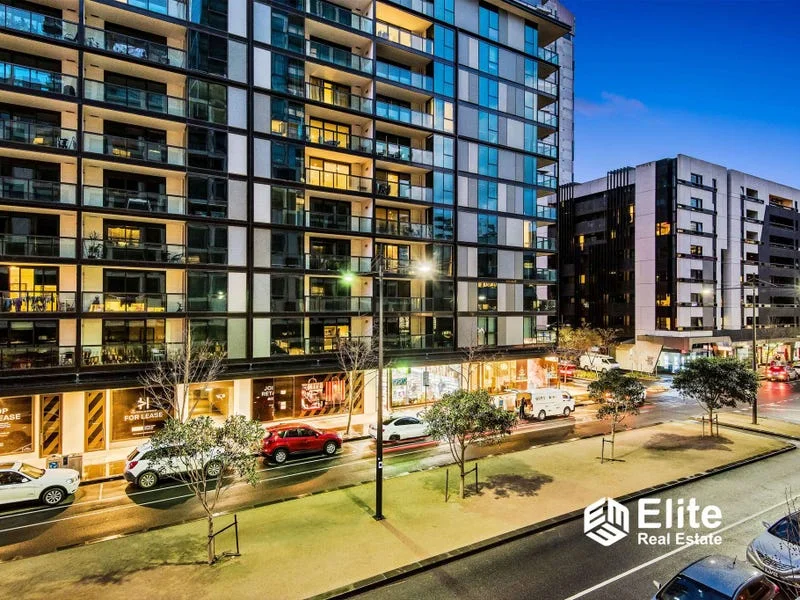 102E/888 COLLINS Street, Docklands VIC 3008