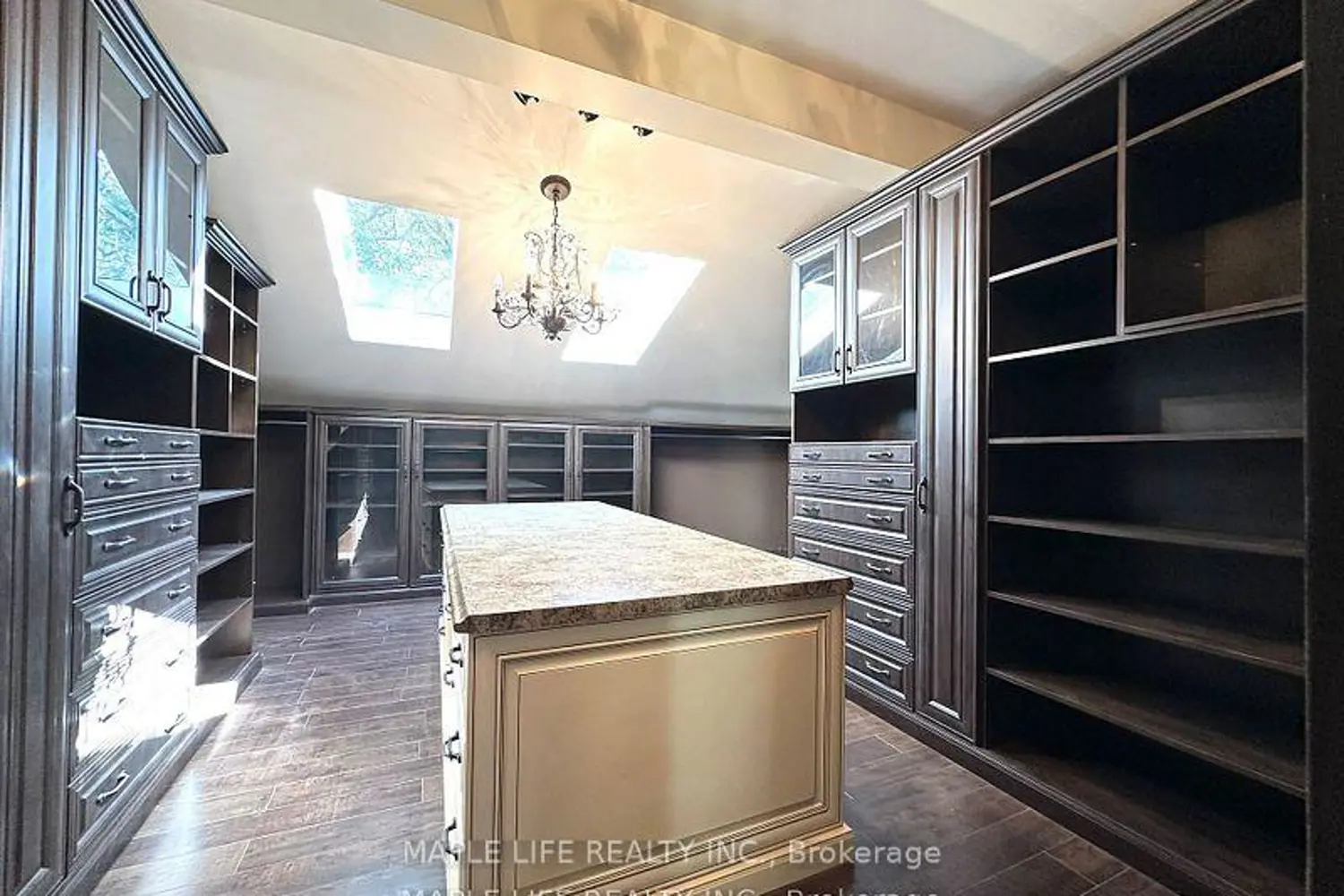 Additional image 15 of 16 Brian Cliff Drive