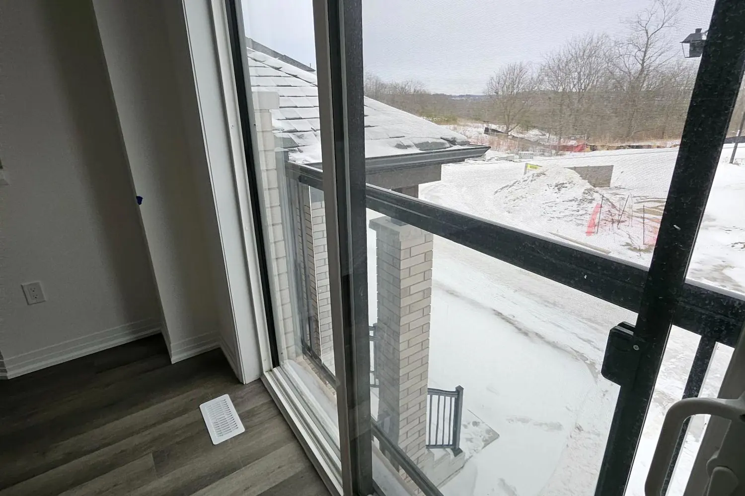 Additional image 4 of 660 Colborne Street 53