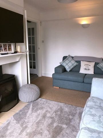 Additional image 7 of 4 bed detached house to rentExeter Road, Topsham, Exeter EX3