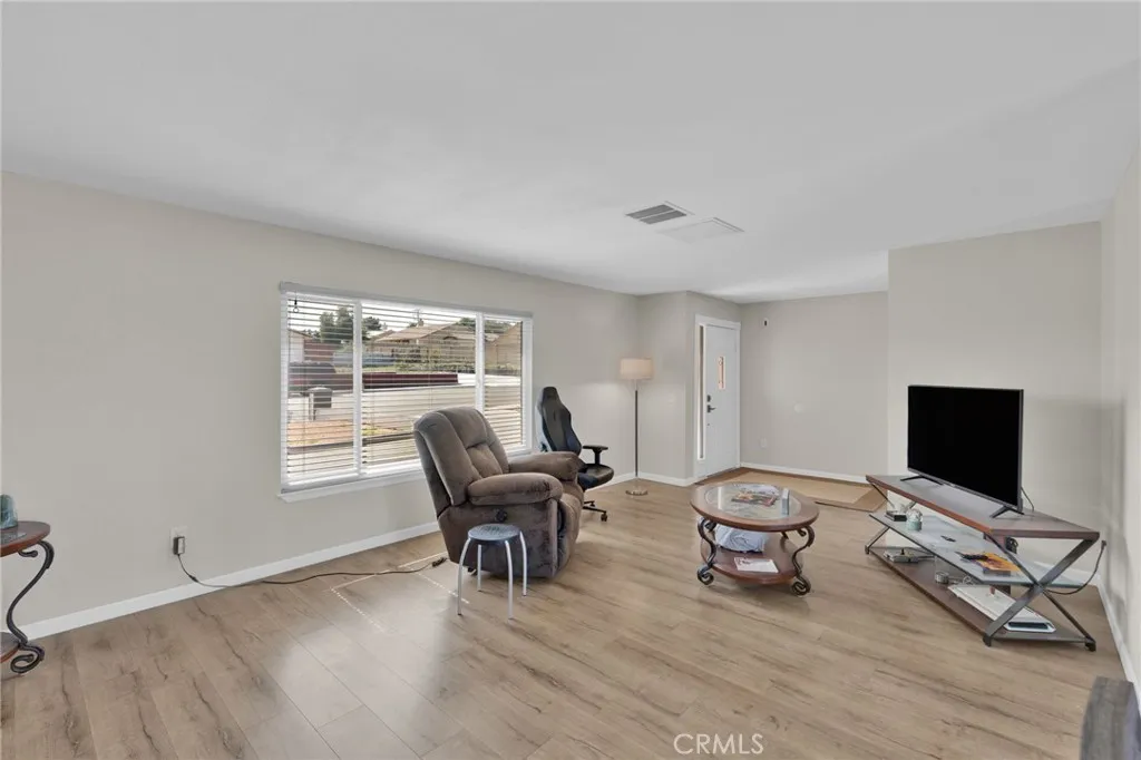 Additional image 44 of 581 Starlight Street, Barstow, CA 92311