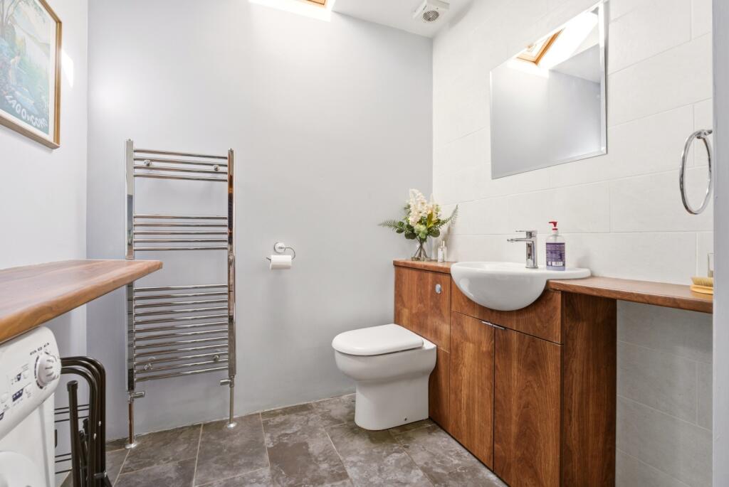 Additional image 20 of Pemberton Close, St. Albans, Hertfordshire, AL1