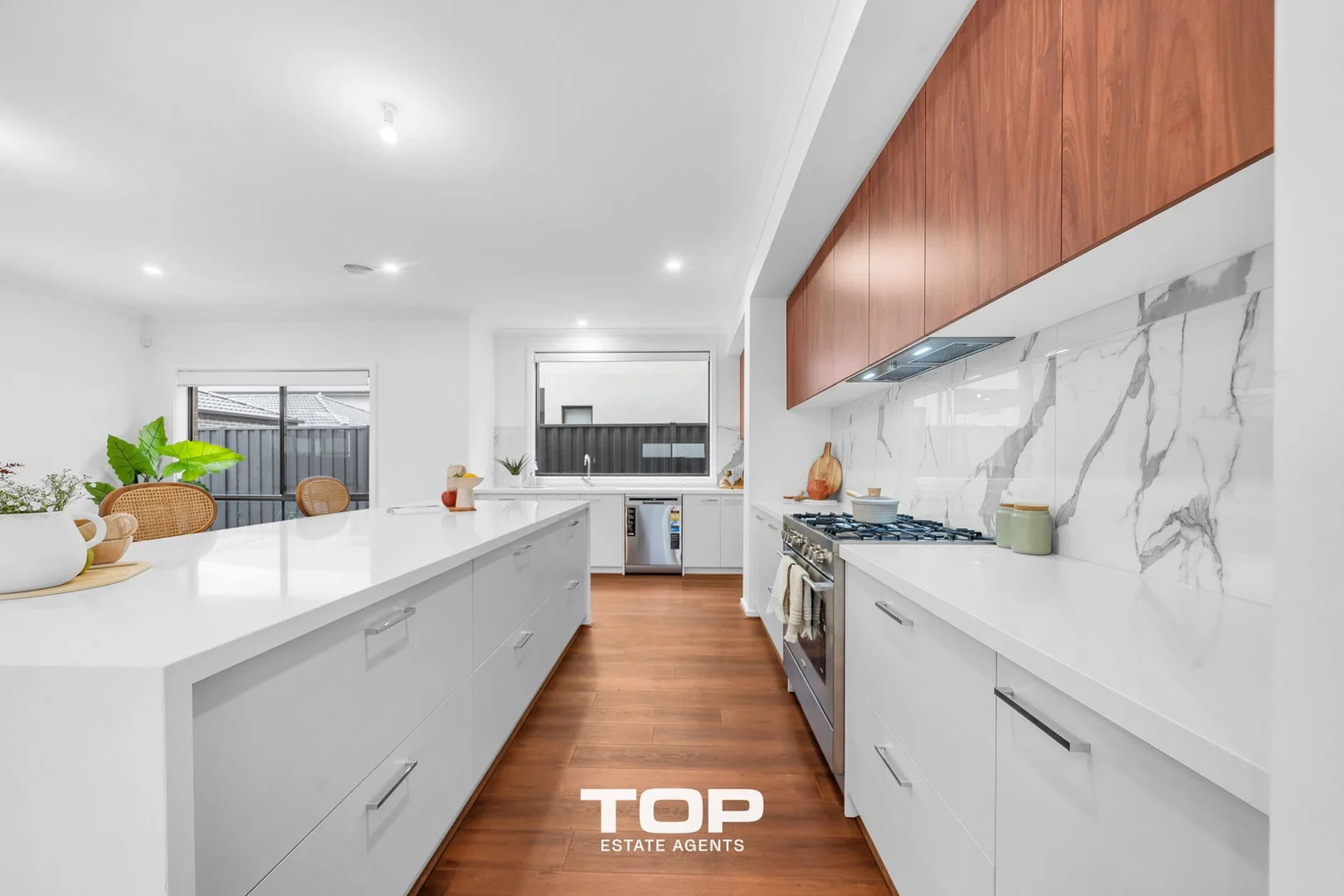 Additional image 13 of 32 Cavern Boulevard, Clyde North VIC 3978