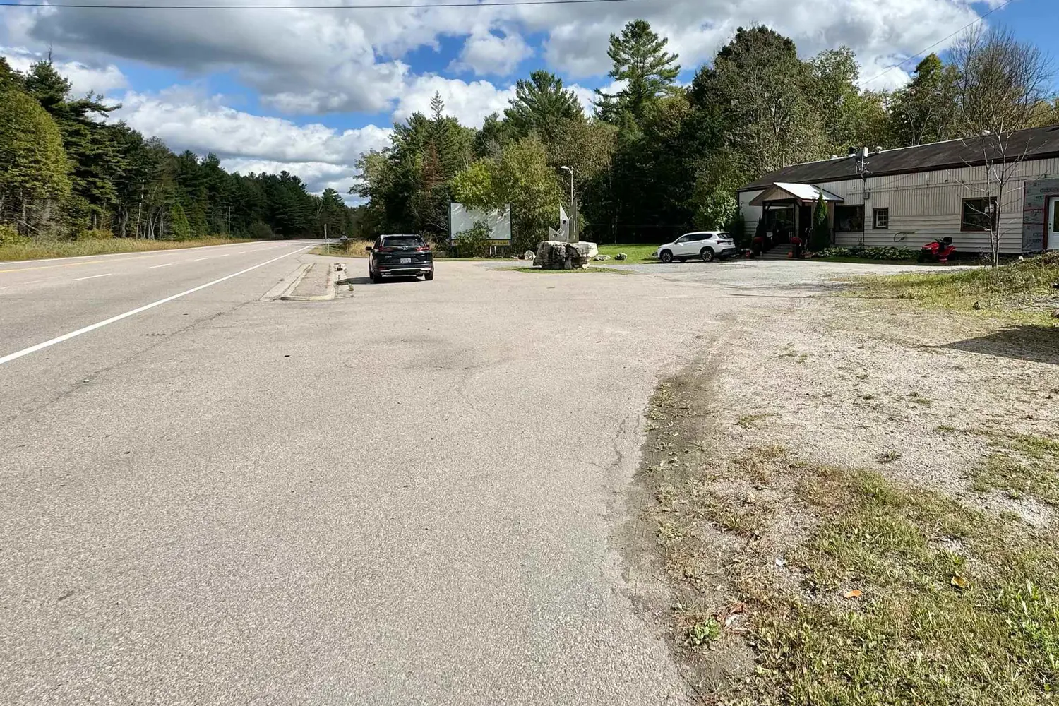 Additional image 6 of 109006 Hwy 7 Highway