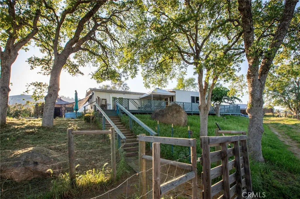 Additional image 44 of 35032 George Smith Rd, Squaw Valley, CA 93675