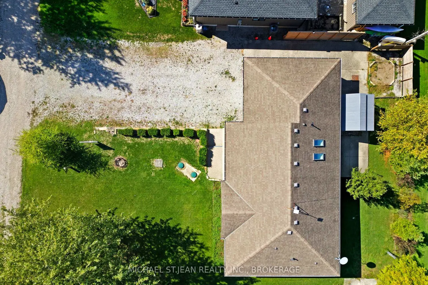 Additional image 20 of 29 Lakeview Lane