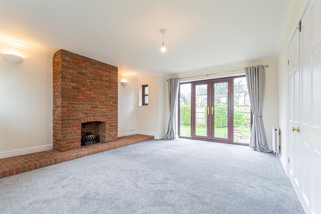 Additional image 4 of 4 bed detached house to rentStoneleigh Gardens, Grappenhall And Thelwall, Warrington WA4
