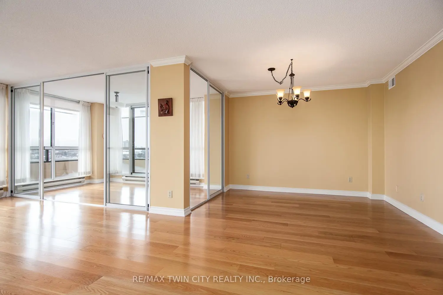 Additional image 11 of 2 Lancaster Street 504