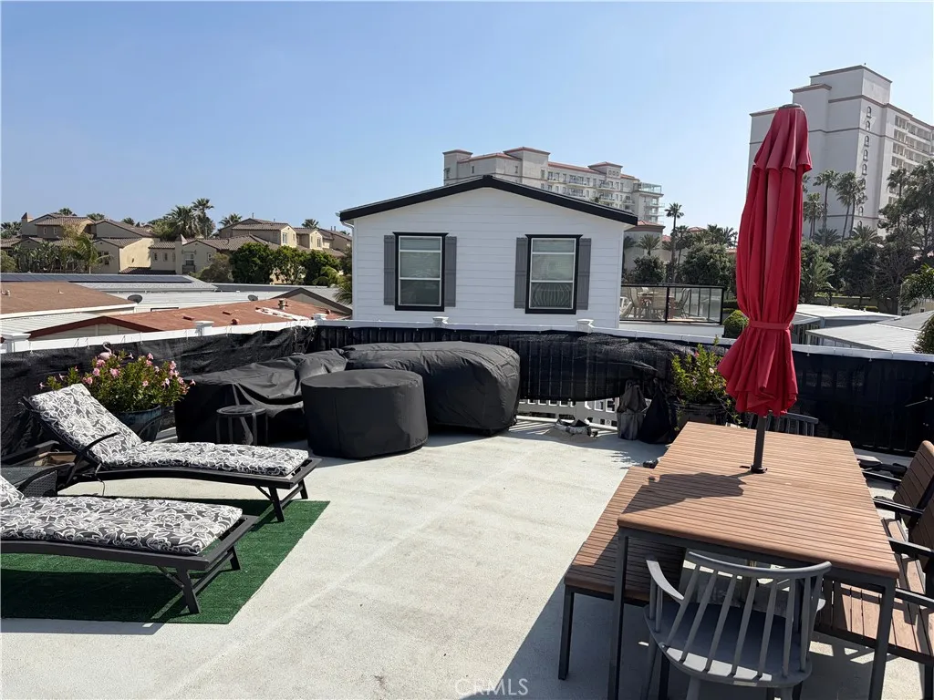 80 Huntington St Unit 630, Huntington Beach, CA 92648