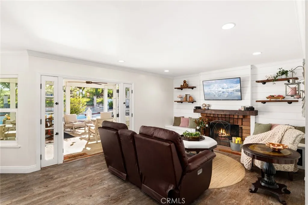 Additional image 108 of 5 Los Felis, Pomona, CA 91766