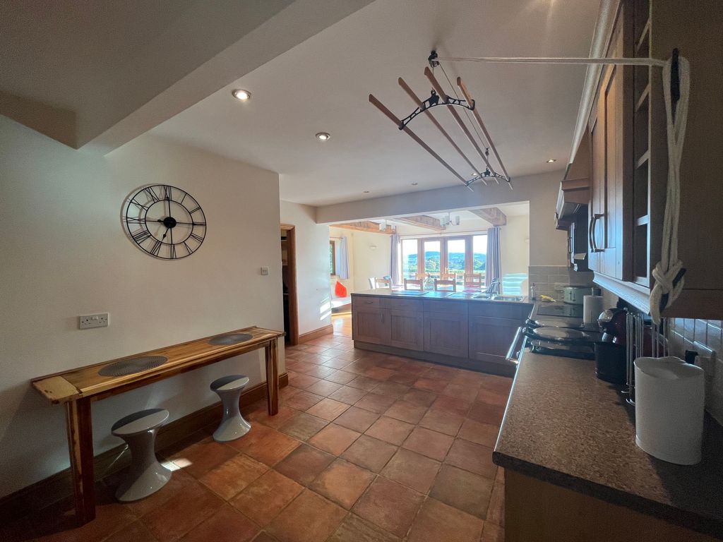 Additional image 9 of 5 bed property to rentWoolminstone, Crewkerne TA18