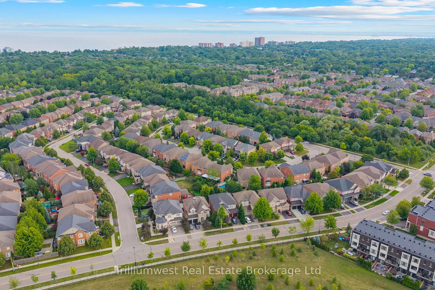 Additional image 10 of 227 Beechtree Crescent