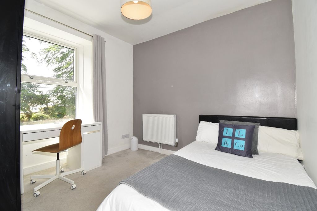 Additional image 9 of 5 bed detached house to rentAntron Hill, Penryn TR10