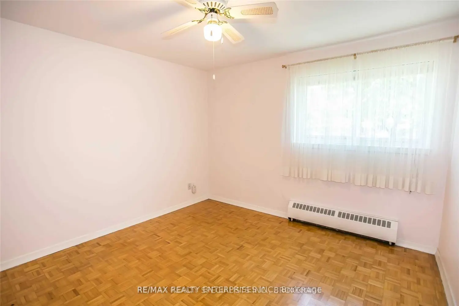 Additional image 15 of 54 Rabbit Lane