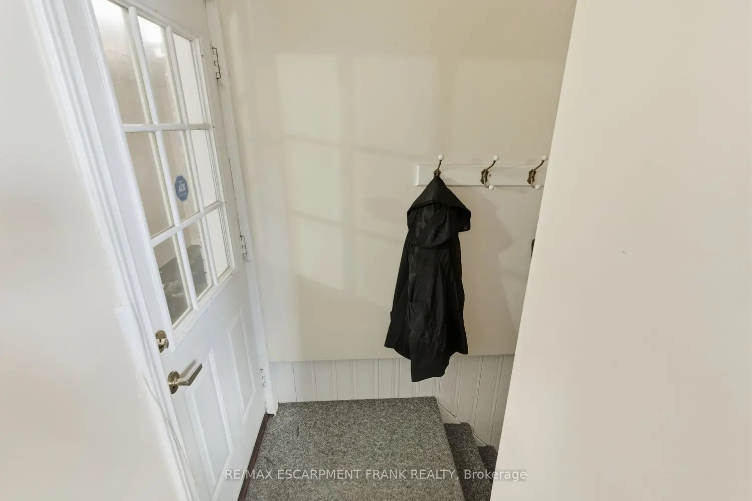 Additional image 4 of 67 Lakeside Drive