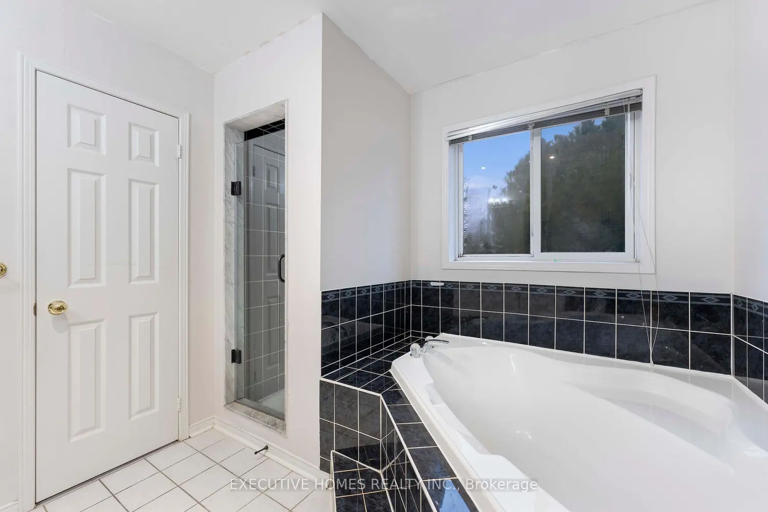 Additional image 15 of 44 Pebblestone Circle