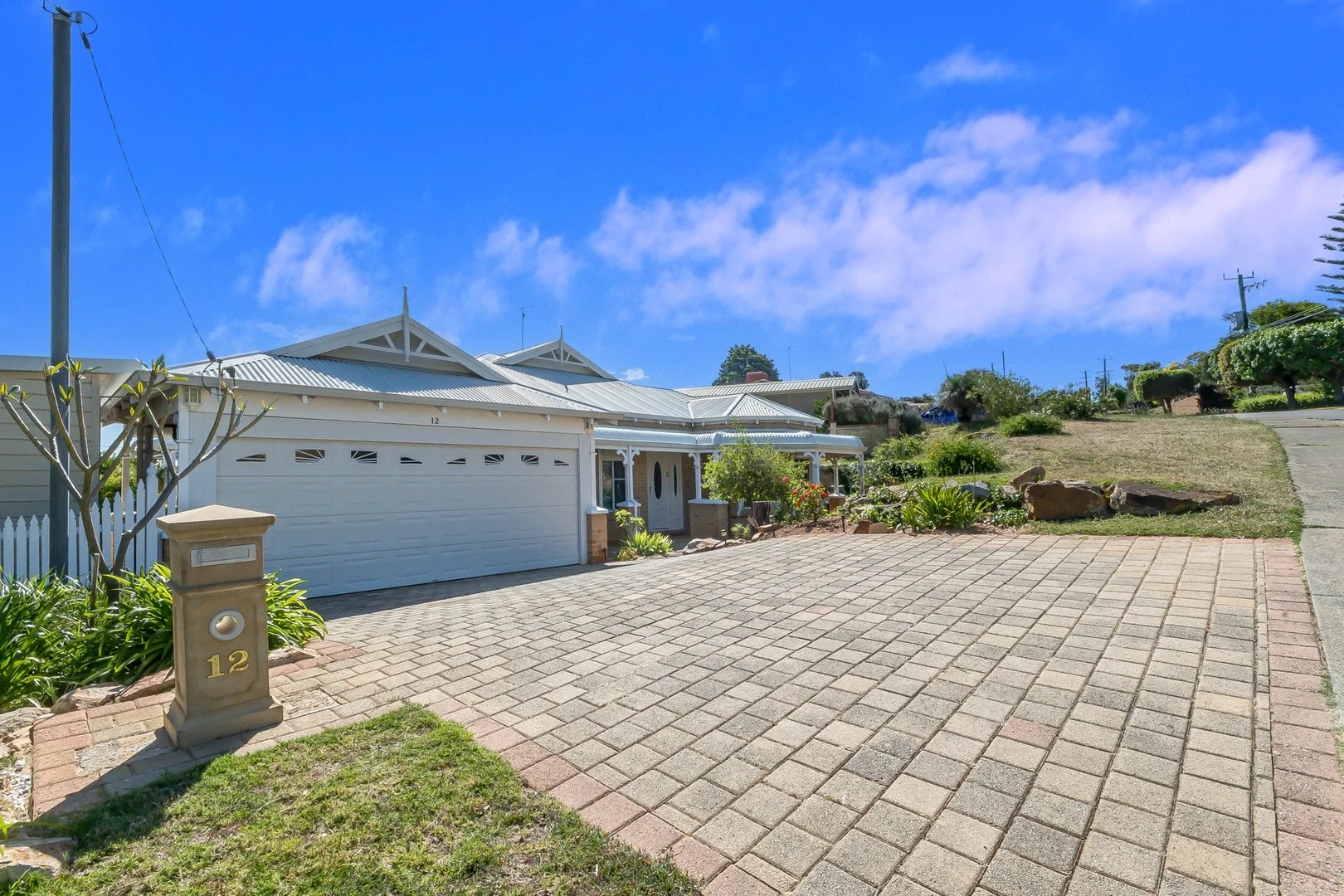 12 Angorra Road, Mount Nasura WA 6112