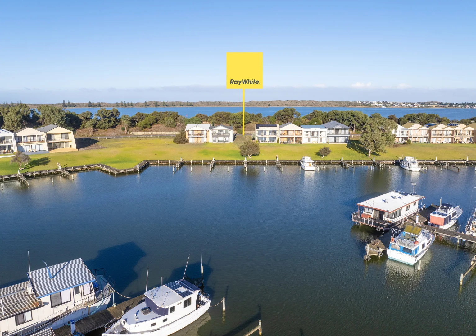 Additional image 6 of 104 Arcadia Avenue, Hindmarsh Island SA 5214