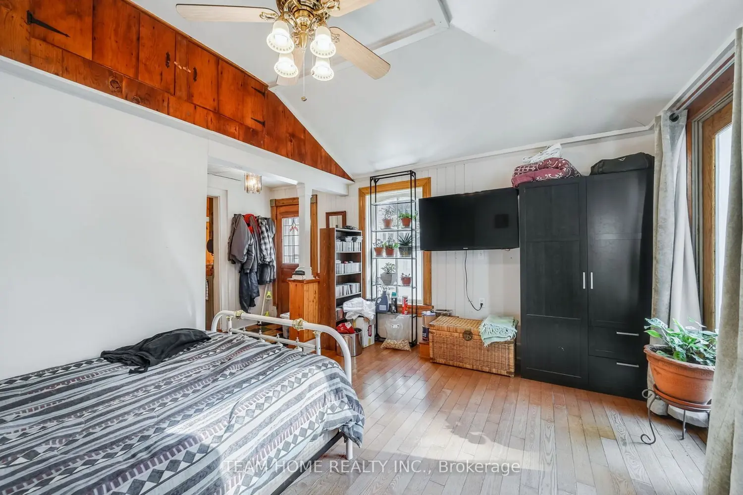 Additional image 12 of 3 Dundas Street