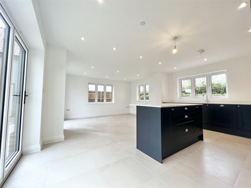Additional image 7 of 4 bed detached house to rentNorton, Bury St. Edmunds IP31