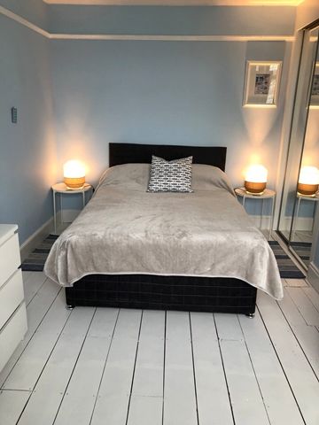 Additional image 11 of 4 bed detached house to rentExeter Road, Topsham, Exeter EX3