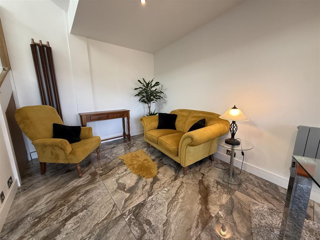Additional image 9 of 1 bed flat to rentPierhead View, Penarth CF64