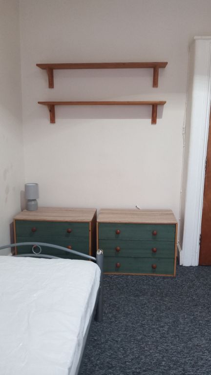 Additional image 2 of Room to rentWindsor Street, Caerphilly CF83