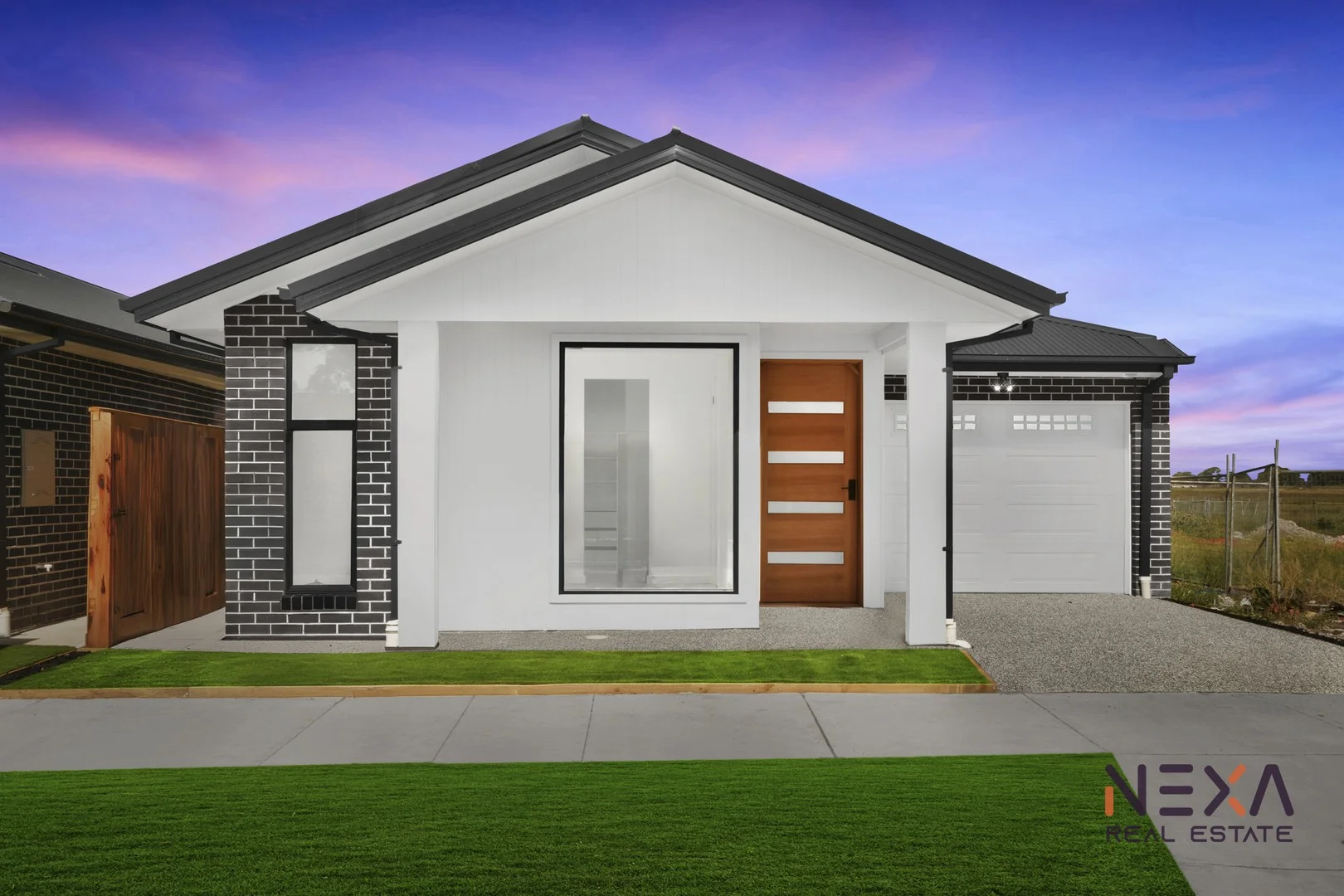 4 Camembert Loop, Donnybrook VIC 3064