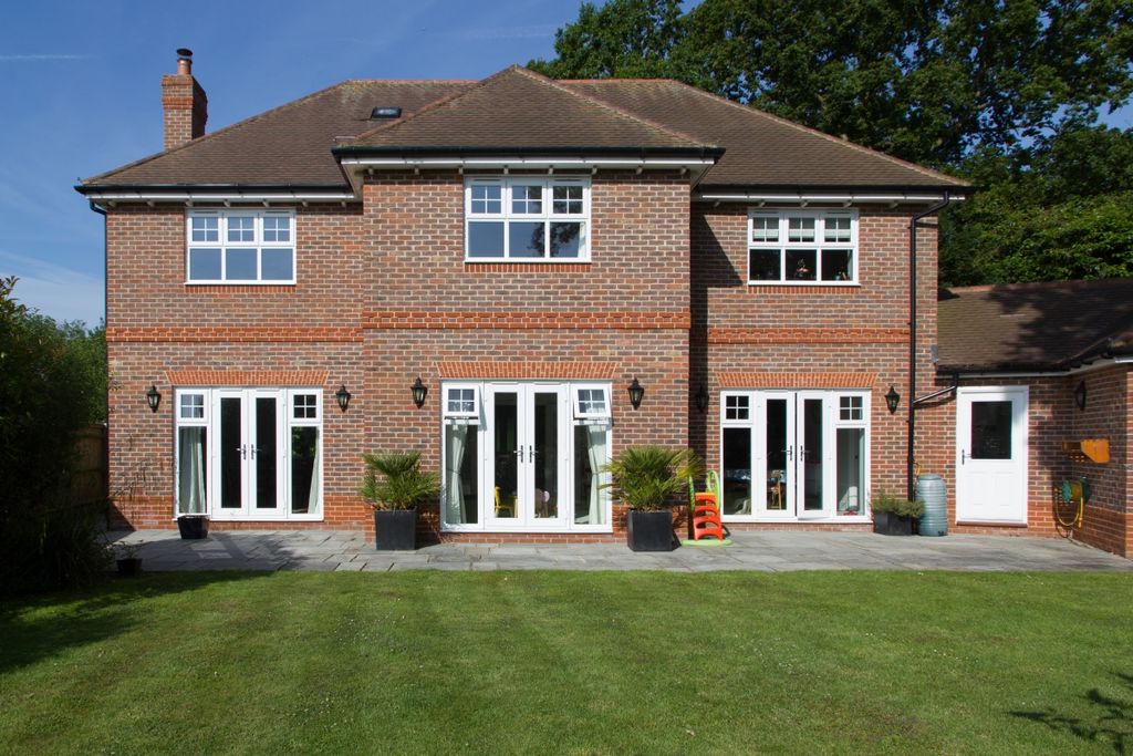 Additional image 15 of 5 bed detached house to rentThe Ridings, Horsted Keynes, Haywards Heath RH17