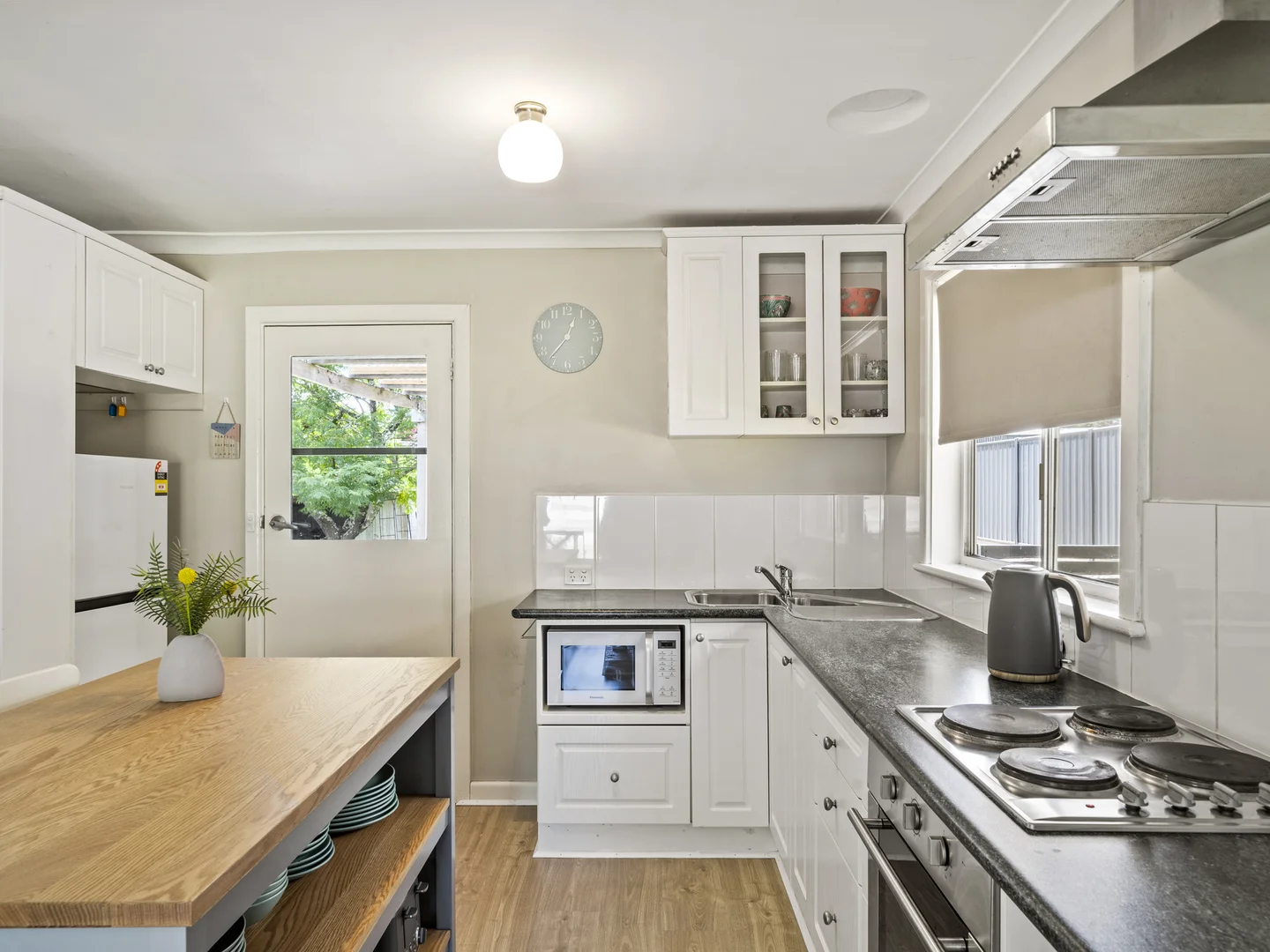 Additional image 5 of 33 Halls Road, Myrtleford VIC 3737