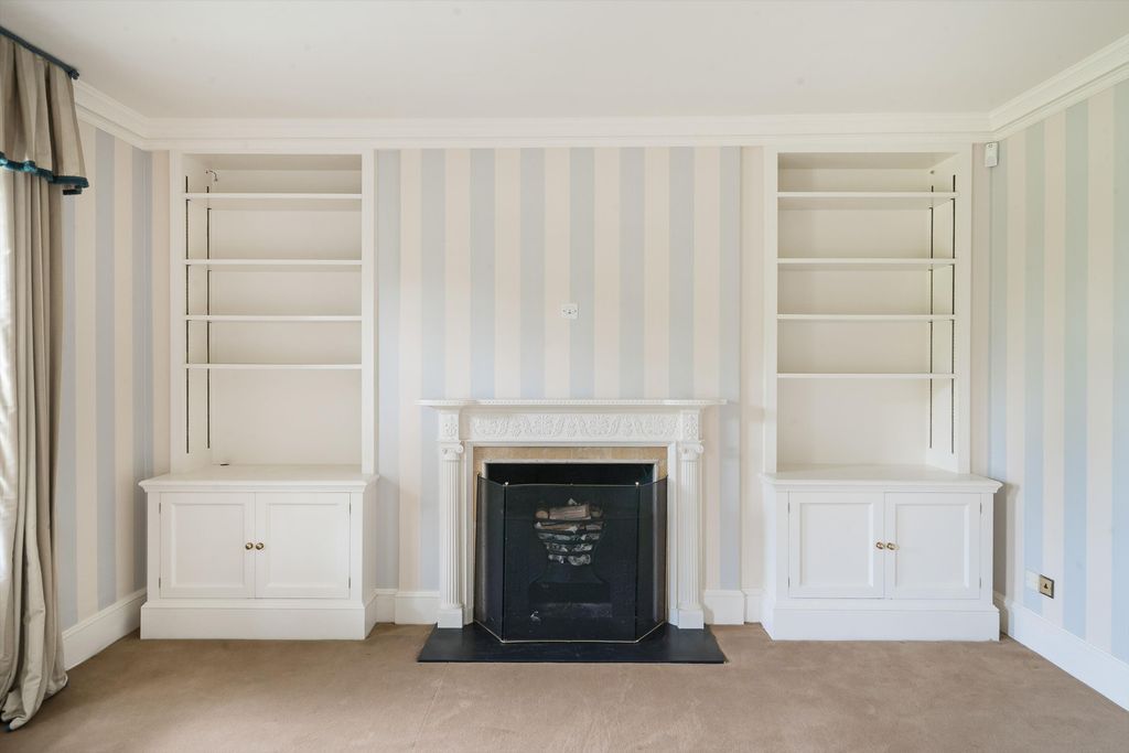 Additional image 9 of 8 bed detached house to rentHampstead Norreys, Newbury, Berkshire RG18
