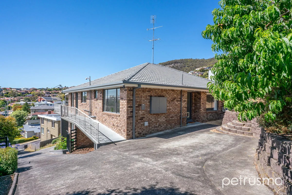 Additional image 26 of 2/1b Buchanan Avenue, Sandy Bay TAS 7005