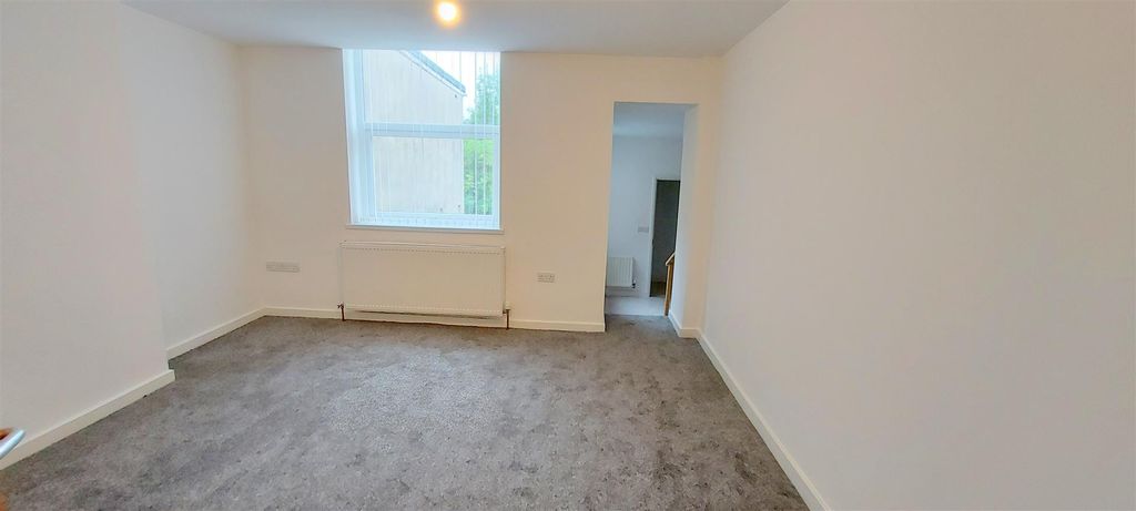 Additional image 2 of 2 bed flat to rentTalbot Street, Maesteg CF34